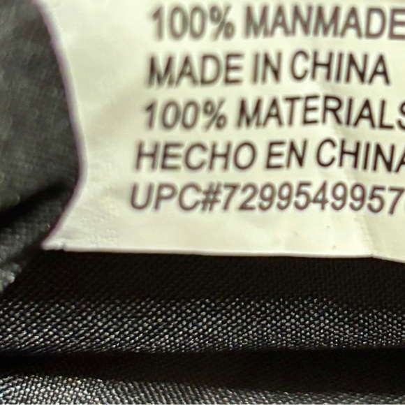 Y2K Chic Black Faux Leather Shoulder Bag with Stud Accents - Picture 12 of 14